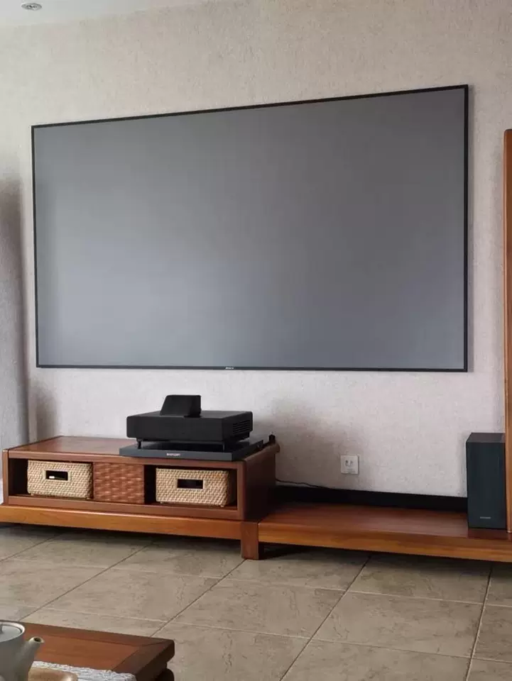 โปรเจคเตอร์สมาร์ททีวีสำหรับโรง - Home Cinema Tv บทวิจารณ์และราคา